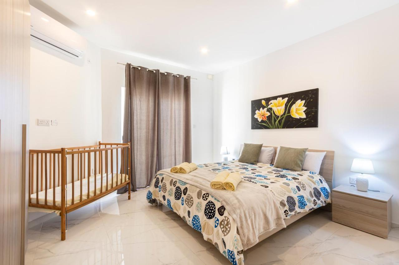 H2 -Modern And Spacious 3 Bedroom Apartment San Ġwann Buitenkant foto