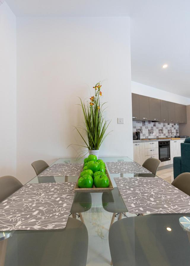H2 -Modern And Spacious 3 Bedroom Apartment San Ġwann Buitenkant foto