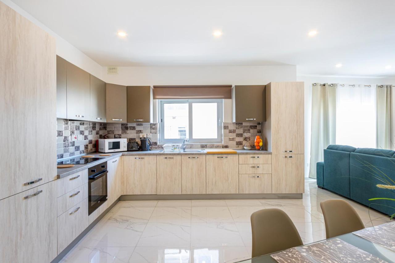 H2 -Modern And Spacious 3 Bedroom Apartment San Ġwann Buitenkant foto