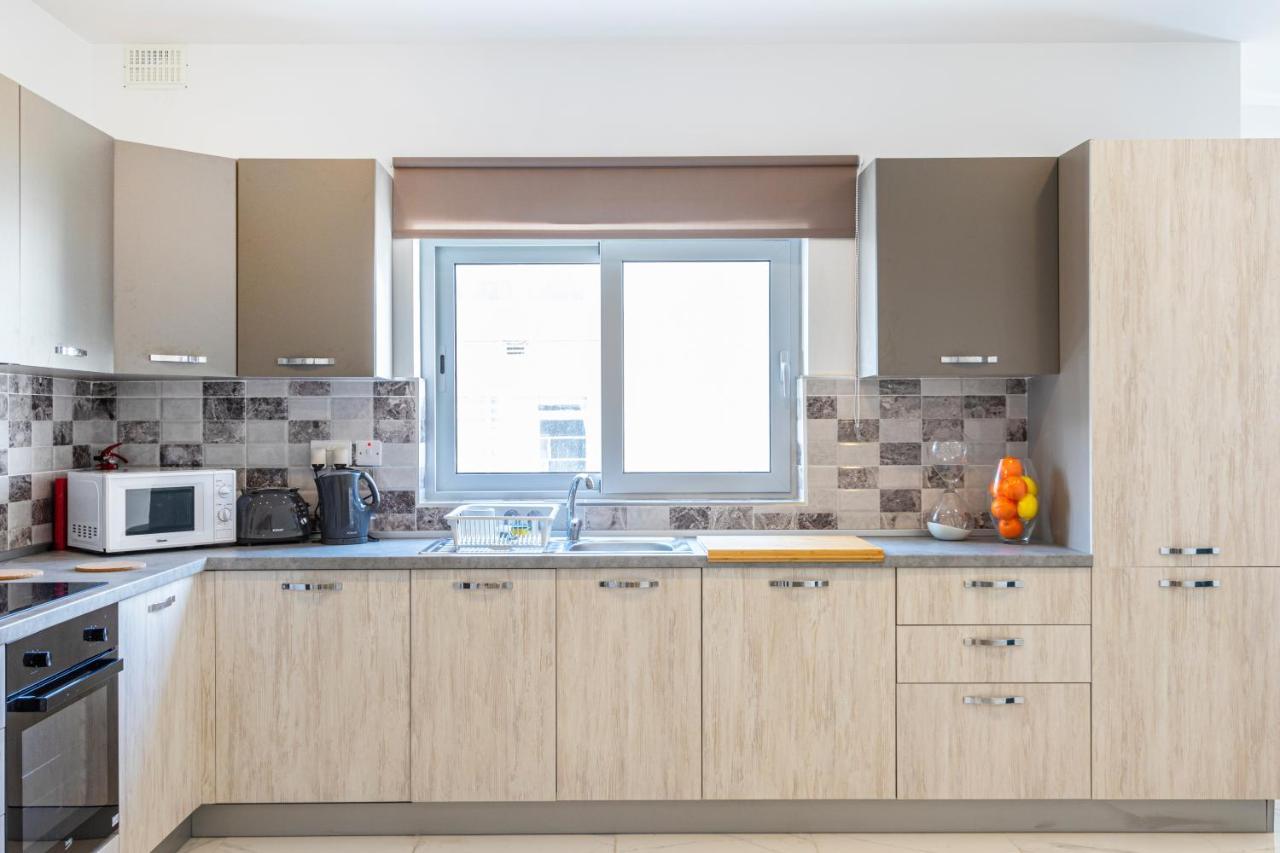 H2 -Modern And Spacious 3 Bedroom Apartment San Ġwann Buitenkant foto