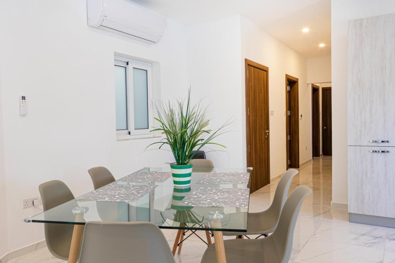 H2 -Modern And Spacious 3 Bedroom Apartment San Ġwann Buitenkant foto